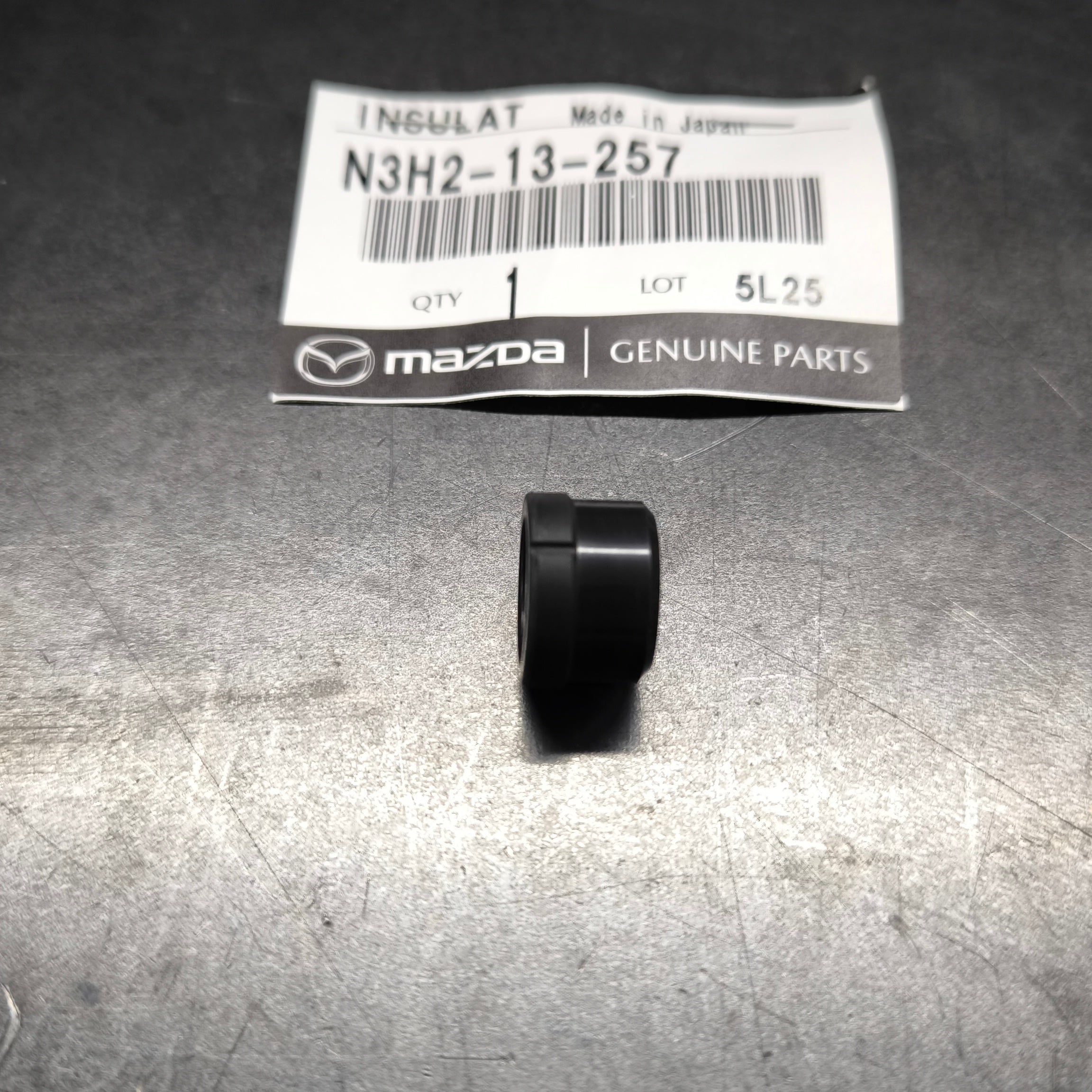 Mazda OEM RX-8 Primary Injector Lower Grommet N3H2-13-257