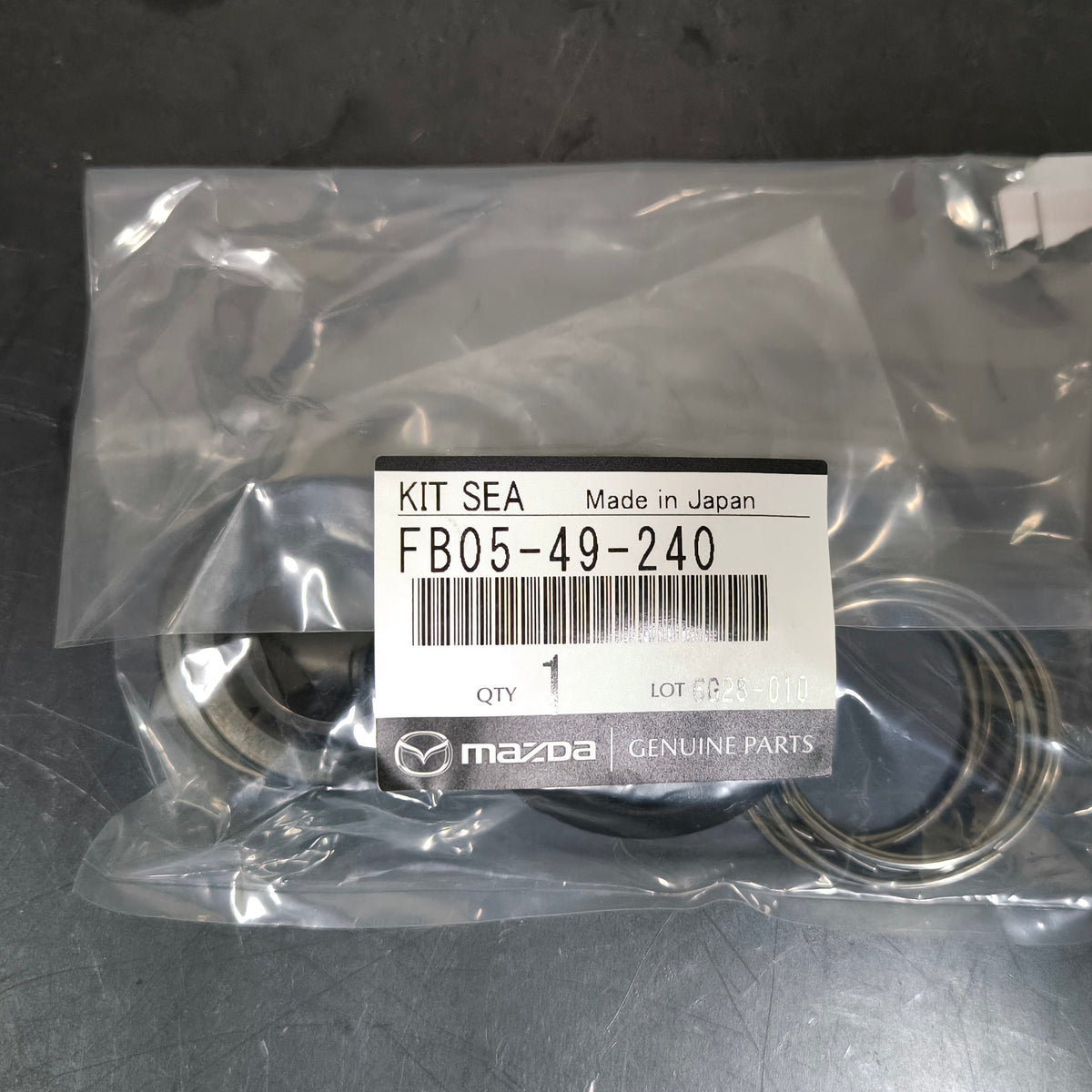 Genuine Mazda RX-7 FC & FD3S Front Brake Caliper Rebuild Kit – FB05-49-240