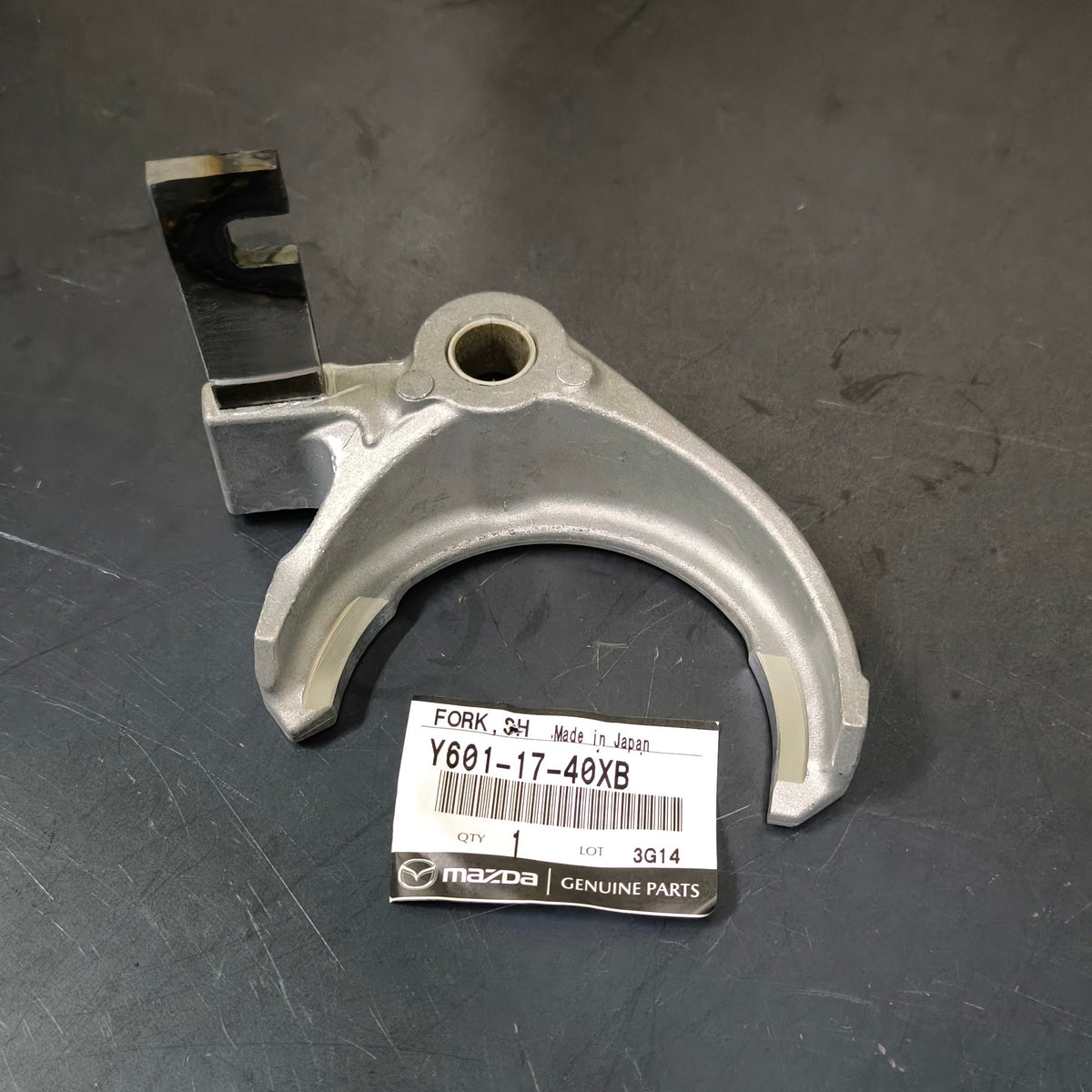 Genuine Mazda RX-8 1st & 2nd Gear Shift Fork – Y601-17-40XB